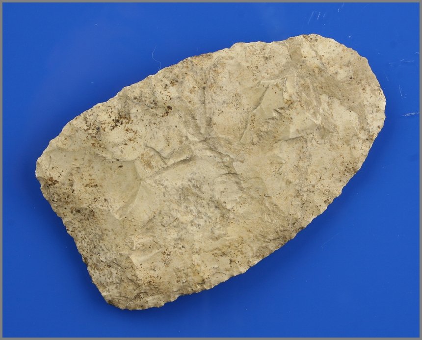 4 1/4" Lost Lake Preform Blade: Jefferson Co., Kentucky example in a cream/gray Fort Payne chert with excellent mineralization.
