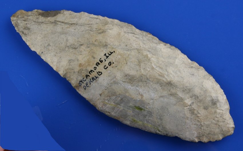 7 1/4" Bipointed Blade - *Restored*: Large example found near Sycamore in DeKalb Co., Illinois. Small portion of restoration to side of the blade edge.