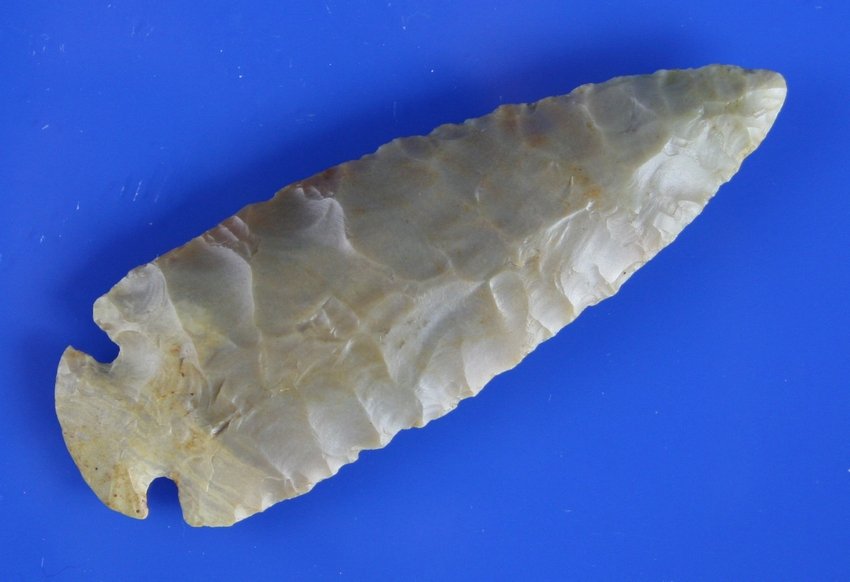 3 3/8" Dovetail - Davis G-8 & Partain COA's: Really pretty high grade Tyrone Chert. Found in Sumner Co., Tennessee. Ex- David Baldock Chris Merriman, and Ken Partain Collections.