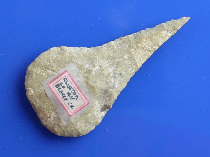 3 9/16" Cobbs Triangle: Heavily mineralized chert from Clinton Co., Kentucky found along or near Beaver Creek.