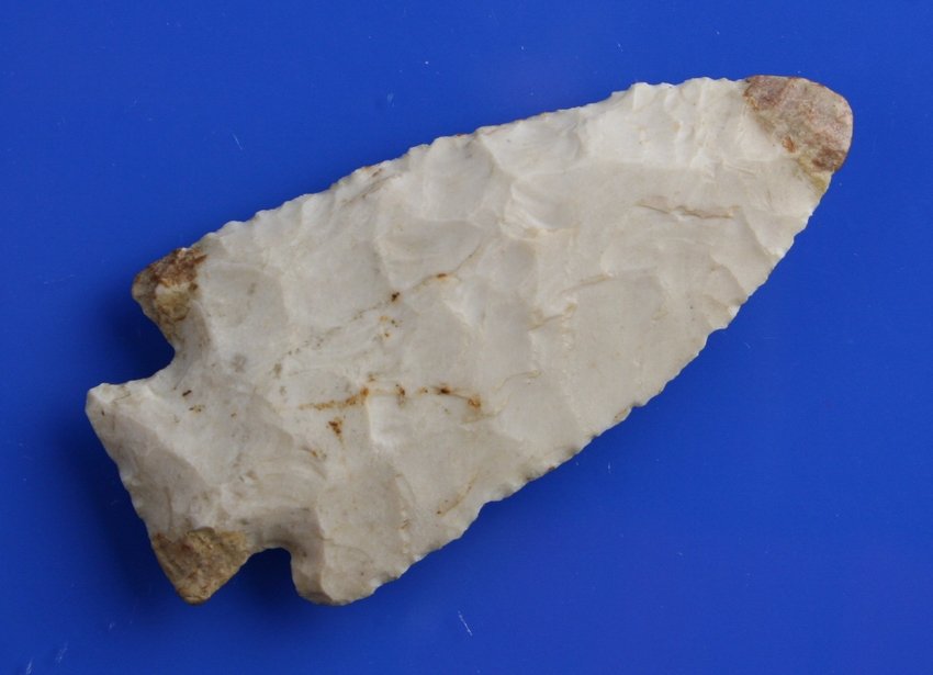 3 3/16" Hardin - Stermer COA *Restored: White Co., Illinois example in Burlington Chert. Restoration present to the Tip, Ear, and Base. Stermer COA.