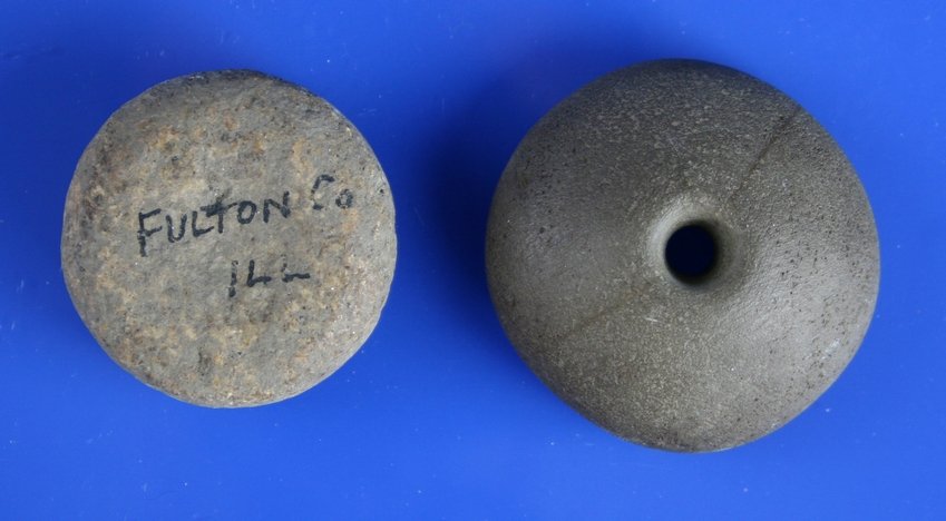 Assortment of Native American Illinois Discoidal & Bead: Great 1 5/8" discoidal from Fulton Co., Illinois - Ex- Robert E. Barr Collection pictured in Who's Who. Also exceptional bead/spinal whirl with great polish.