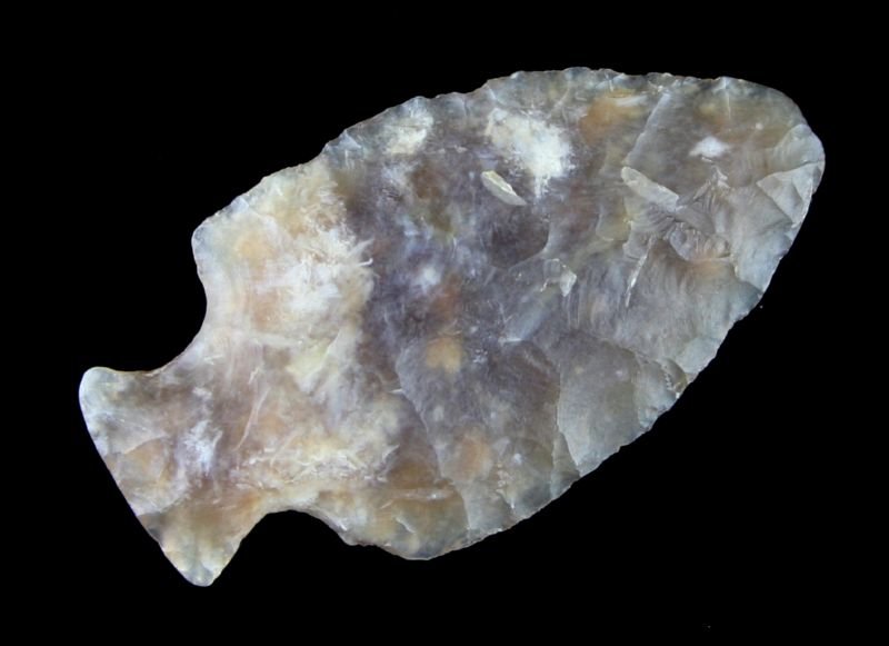 2 1/8" Table Rock - Motley COA: Found by WH Jensen in South Dakota. Ex - George W. Zalesky Collection. Motley COA. Knife River Flint.