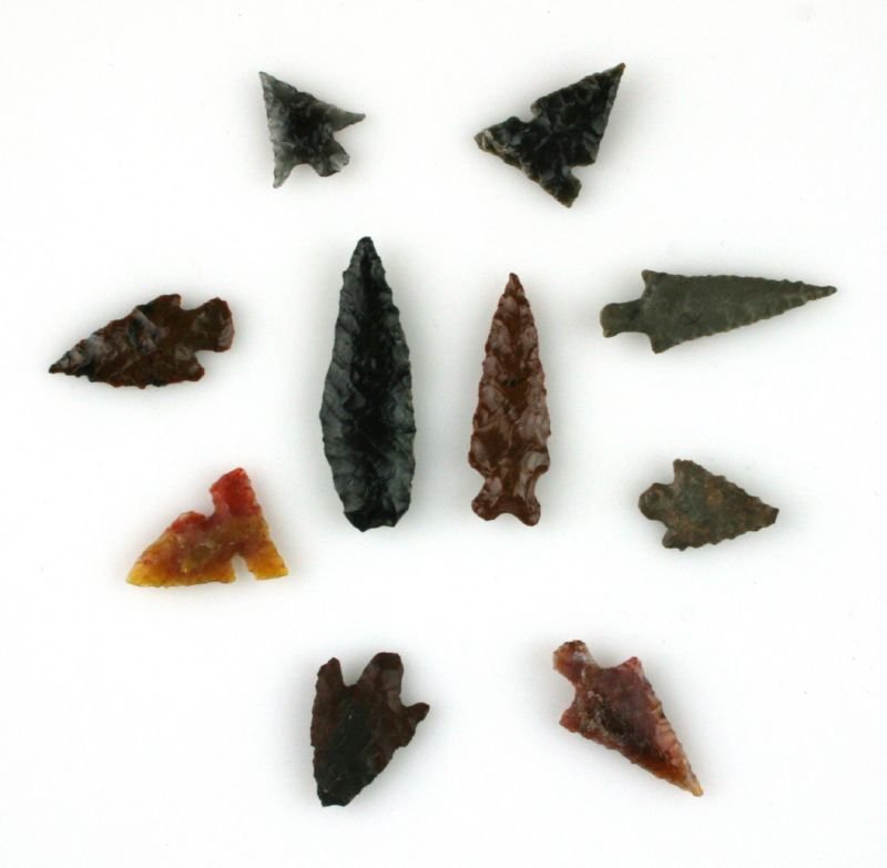 10 Northwest Gem Points: Agate, Mahogany Obsidian, Obsidian. Different types - Columbia, Desert, etc. All from Washington and Oregon. Biggest measures 1 7/16".