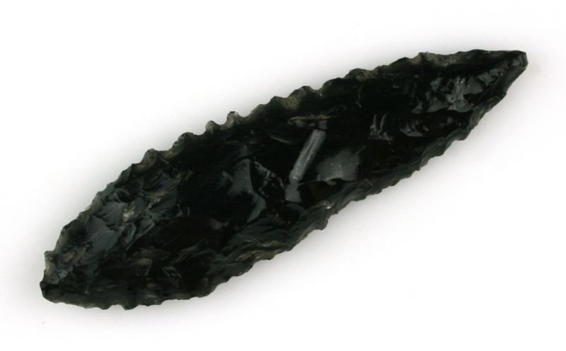 3 1/8" Obsidian Excelsior: Great form and lethal serrations. Glossy black high grade Obsidian with translucency around the perimeter. Northern California. Ex- C.L. Pugh Museum Collection.
