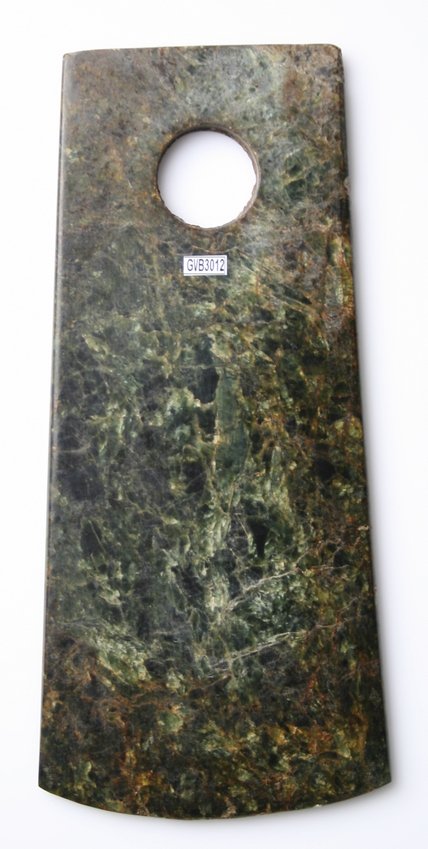 9 3/8" Chinese Greenstone Axe: Greenstone example from China. Exact age unknown.
