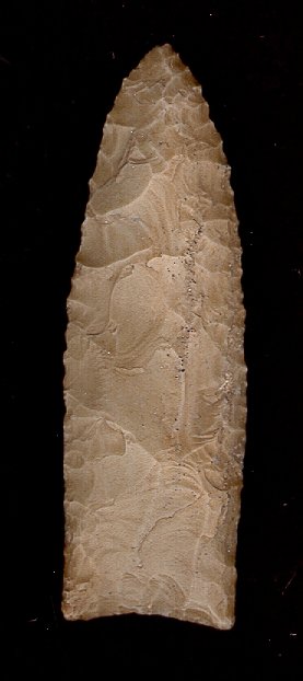 3" Clovis: Really nice Hornstone/Cobden Chert example from Piatt Co., Illinois formerly of the Mrs. Leona Hill Collection and collected prior to 1957.