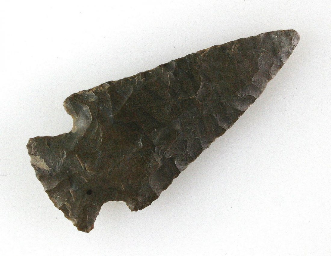 2 7/8" Hopewell: High grade Fort Payne chert example found in Madison Co., Kentucky!