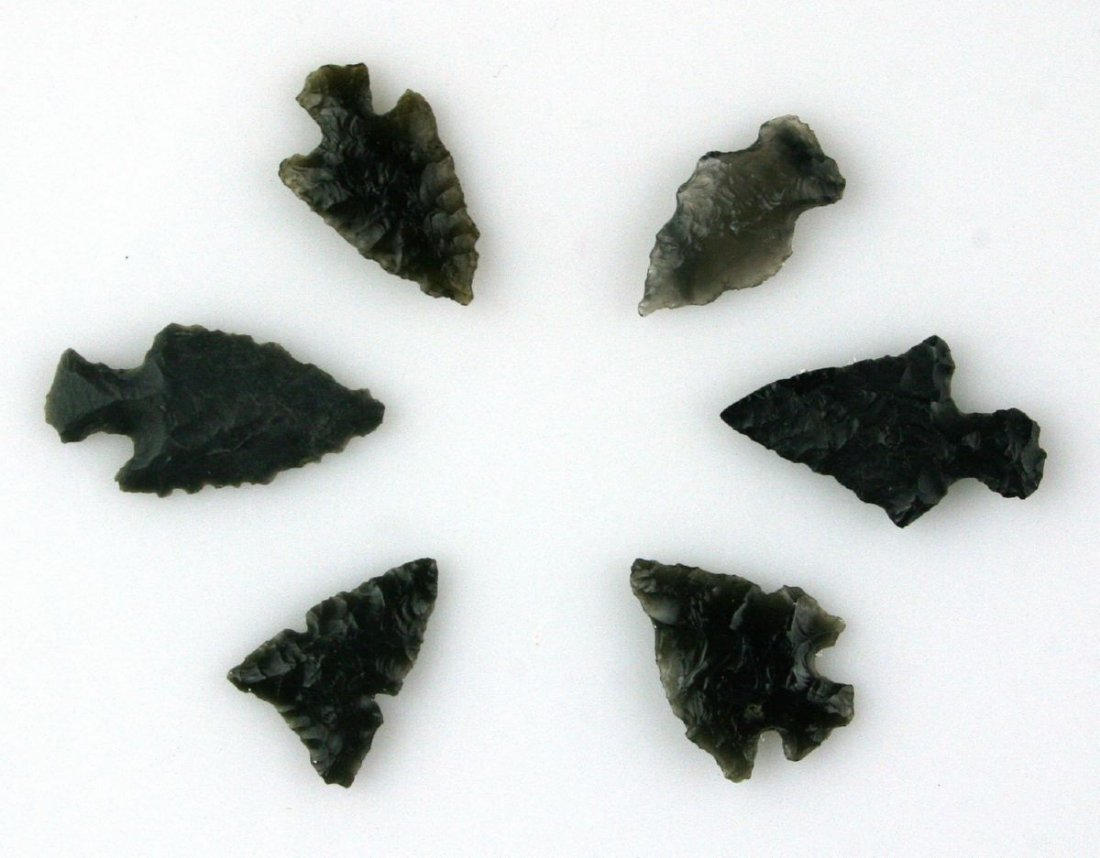 6 Oregon Birdpoints: Nice grouping of Obsidian points all found between 1950-1960 by the Scott Webb Family.