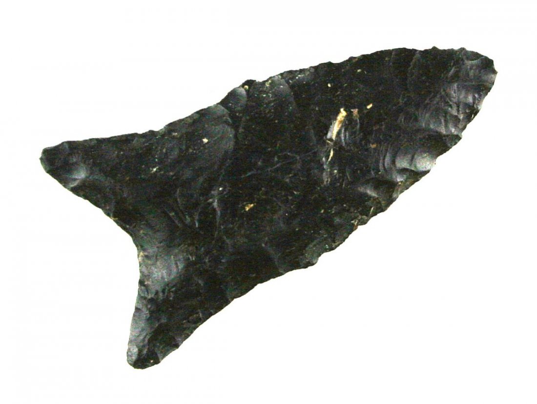 1 7/8" Dalton - Ex Lar Hothem: Nice example found in Knox Co., Ohio by B. Farley. Ex - Lar Hothem Collection (Jan 3, 1990). Pretty Black Coshocton!