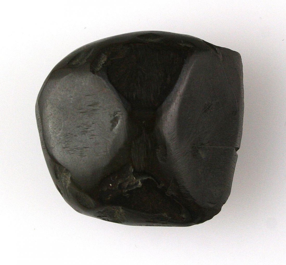 1 1/2" Hematite Celt: Nice kentucky example in a highly polished brown Hematite. Nice!