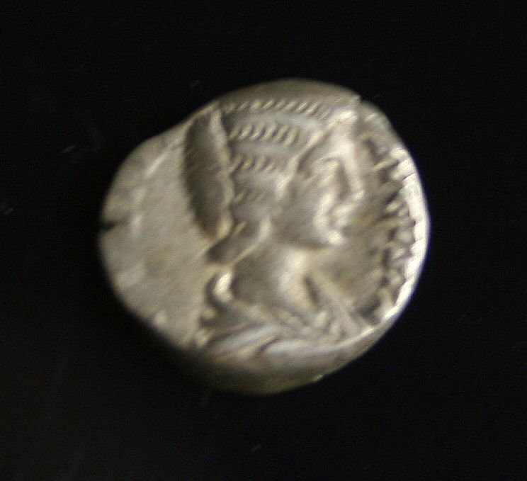 Hefty 3.1g Roman Silver Denarius: Depicting Julia Maesa (Grandmother of Emperors Elgabalus and Alexander Severus). Circa 200-226 AD. Silver. Weighs 3.1 grams. Thick planchet. Excellent condition. Great portrait with extra nice centere