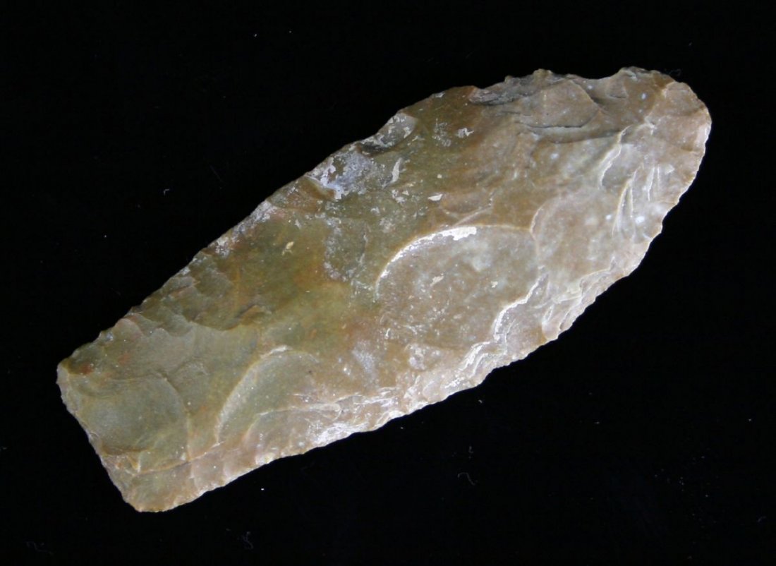 2 9/16" Hell Gap - Rogers COA: Nice Green and Brown Chert from Coryell Co., Texas. Ex - Harold Hughes Collection. Rogers COA.