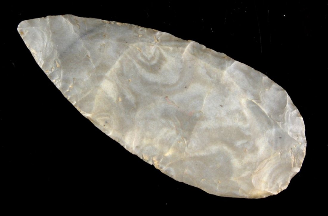 5" Preform Blade: Super nice example from Izzard Co., Arkansas. Gray Fossil Chert.