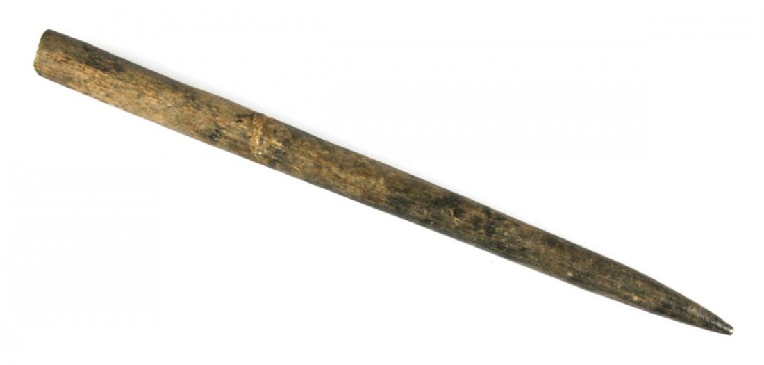 5 1/8" Alaskan Inuit Bone Hairpin *Repaired: Nice example that has been broken and glued. Otherwise very nice early possibly prehistoric example./