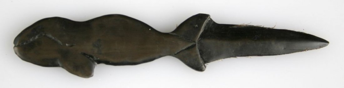 4 5/8" Alaskan Inuit Whale Baleen Dagger: Interesting item from the arctic with whale themed handle.