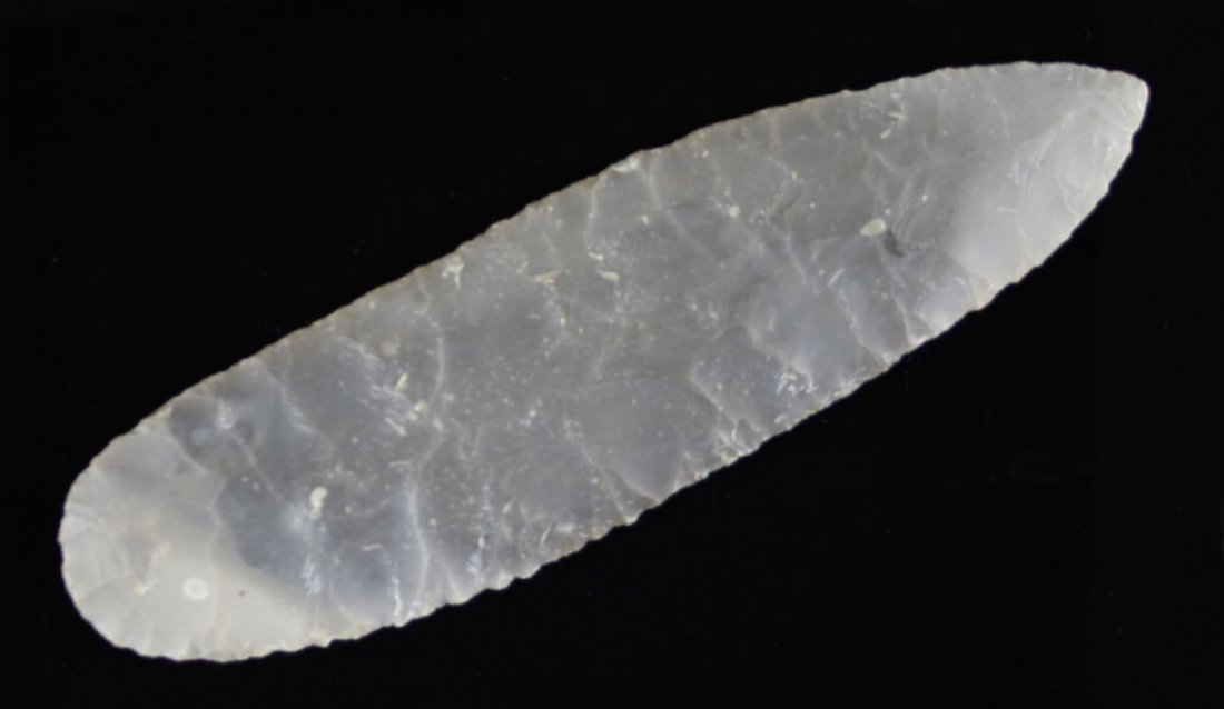 *REPRO 8 1/2" Texas Blade: Edwards Plateau chert example. Reproduction. Big and impressive in a frame. Get that look of thousands of dollars for less.