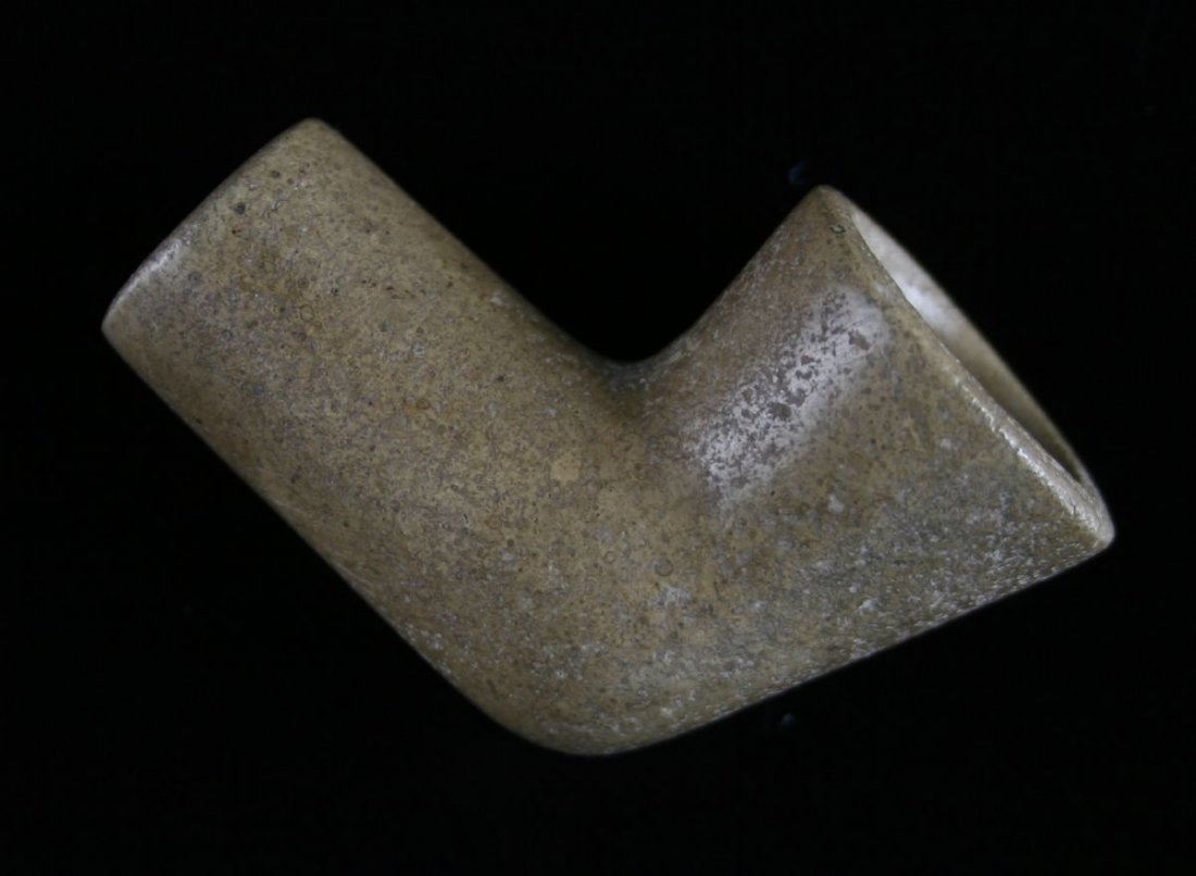 2" Pipestone Elbow Pipe: Nice Ohio Pipestone example with good polish. Russ thompson found while walking across grassy run ada,ohio 1927 Ex - Russell Long Collection