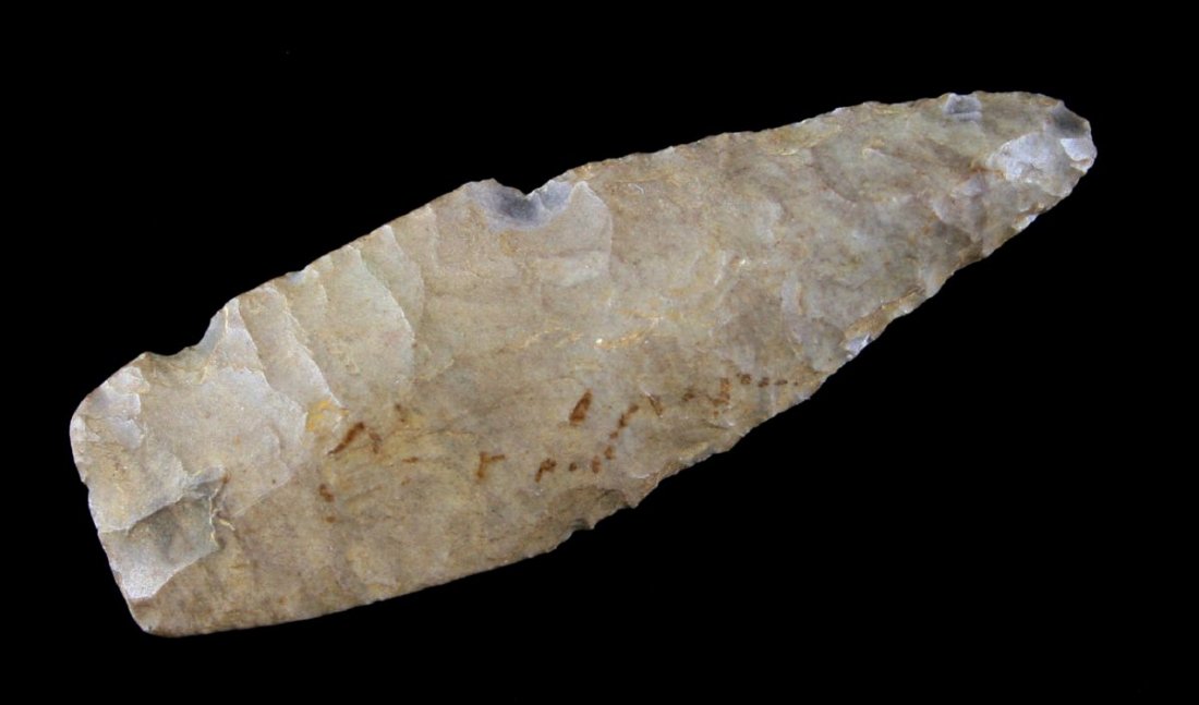 2 11/16" Agate Basin: Nicely flaked example in Fort Payne Chert. KY/OH example. Estate find.