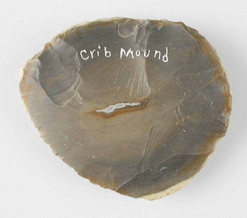 4 1/2" Crib Mound Blade - Jackson COA: Spencer Co., Indiana example formerly of the Art Gerber and Cowan Hood Collections. Hornstone.