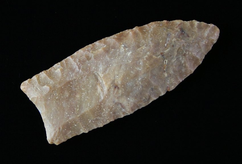 3 1/8" Clovis: Central Kentucky example. Reddish fossil chert.