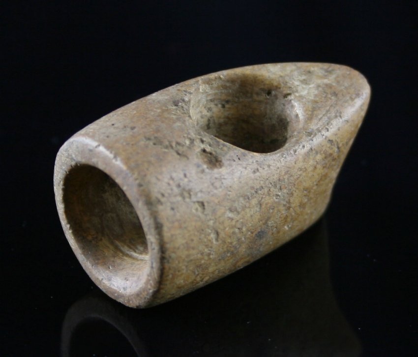 1 1/2" Ft. Ancient Pipe: Pipestone example Shanks Collection - Feurt Village site ,Ohio 1960 Ex - Russell Long Collection Shanks