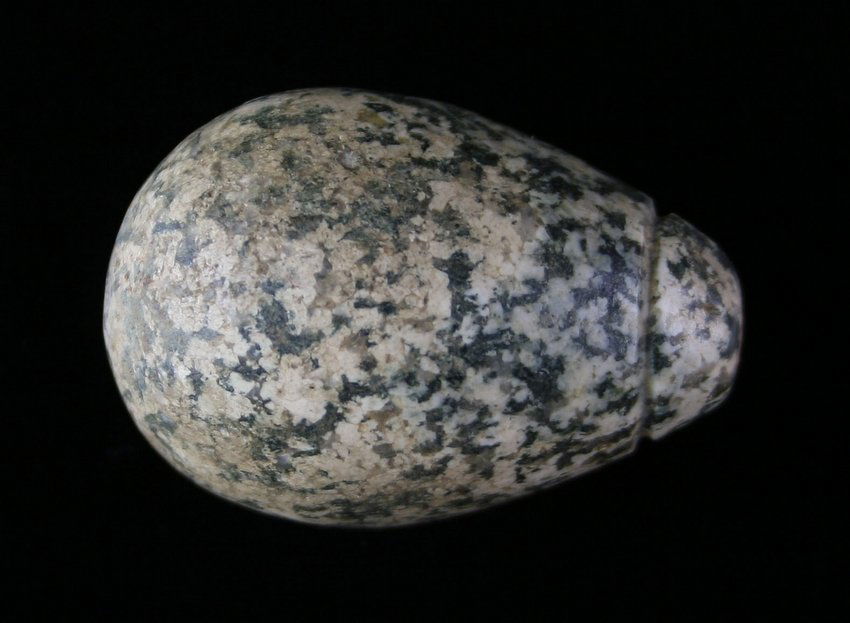 1 5/8" Plummet: Nice polish and grooved top example.