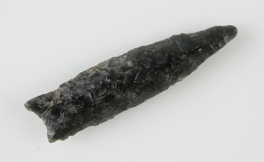 2 5/16" Humboldt: Obsidian example from the Bodle Family Ranch in Klamath Co., Oregon.