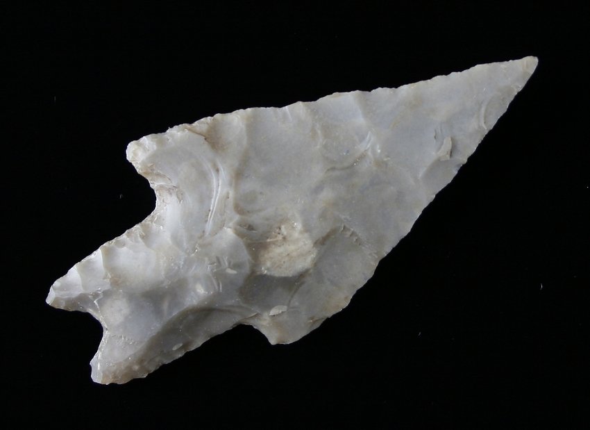 2 3/4" Pedernales: Edwards Plateau Chert Found in Coryell County, Texas Ex - Russell Long Collection T127/49