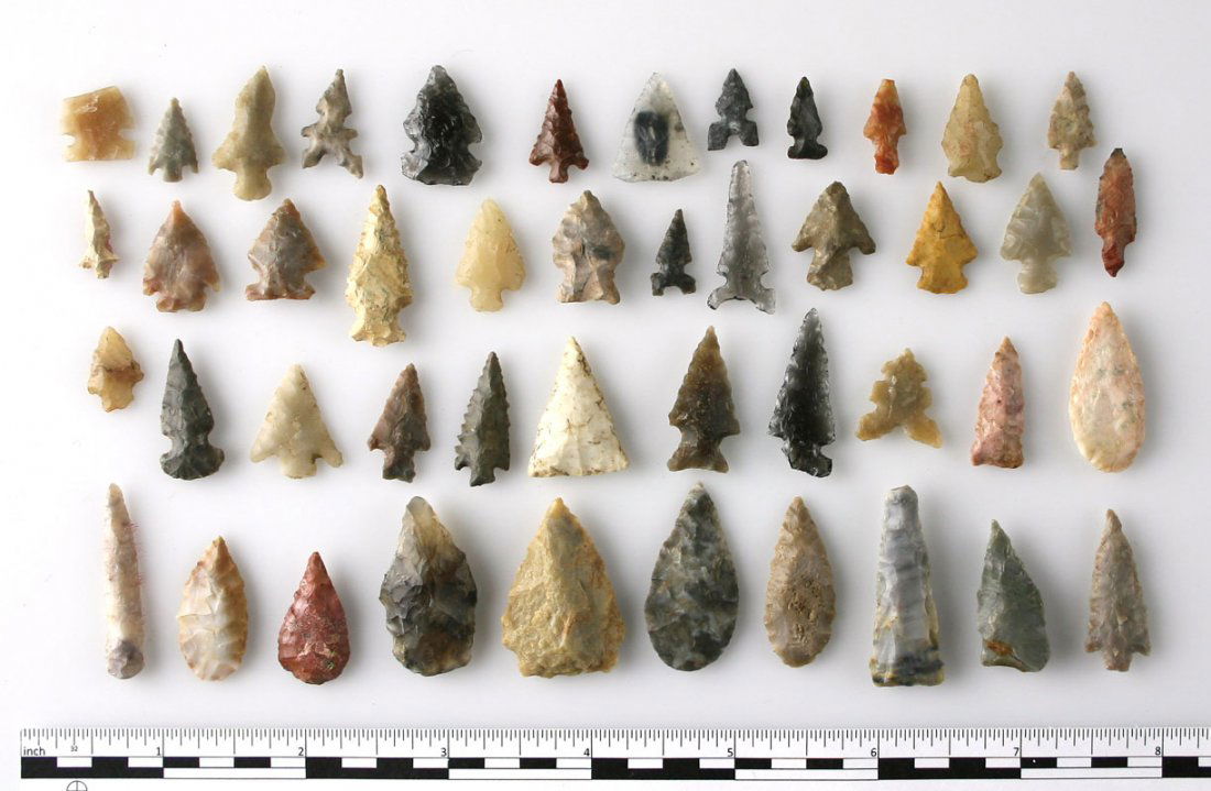 40+ Birdpoints and Gempoints: Mostly Northwestern examples in Obsidian, Agate, and other colorful cherts. Klickitat, Toyah, Rose Springs, and more. Glass display frame included.