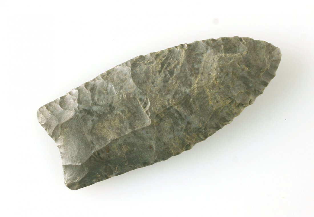 Beautiful 'G-10' Tennessee Clovis - Jackson COA: Superb example from Humphreys Co., Tennessee made of mottled multi-toned Fort Payne Chert. Excellent flutes on both sides. Excellent mineralization. Ex- Arthur Smith (of the Grand Ol' Opry) Tennessee