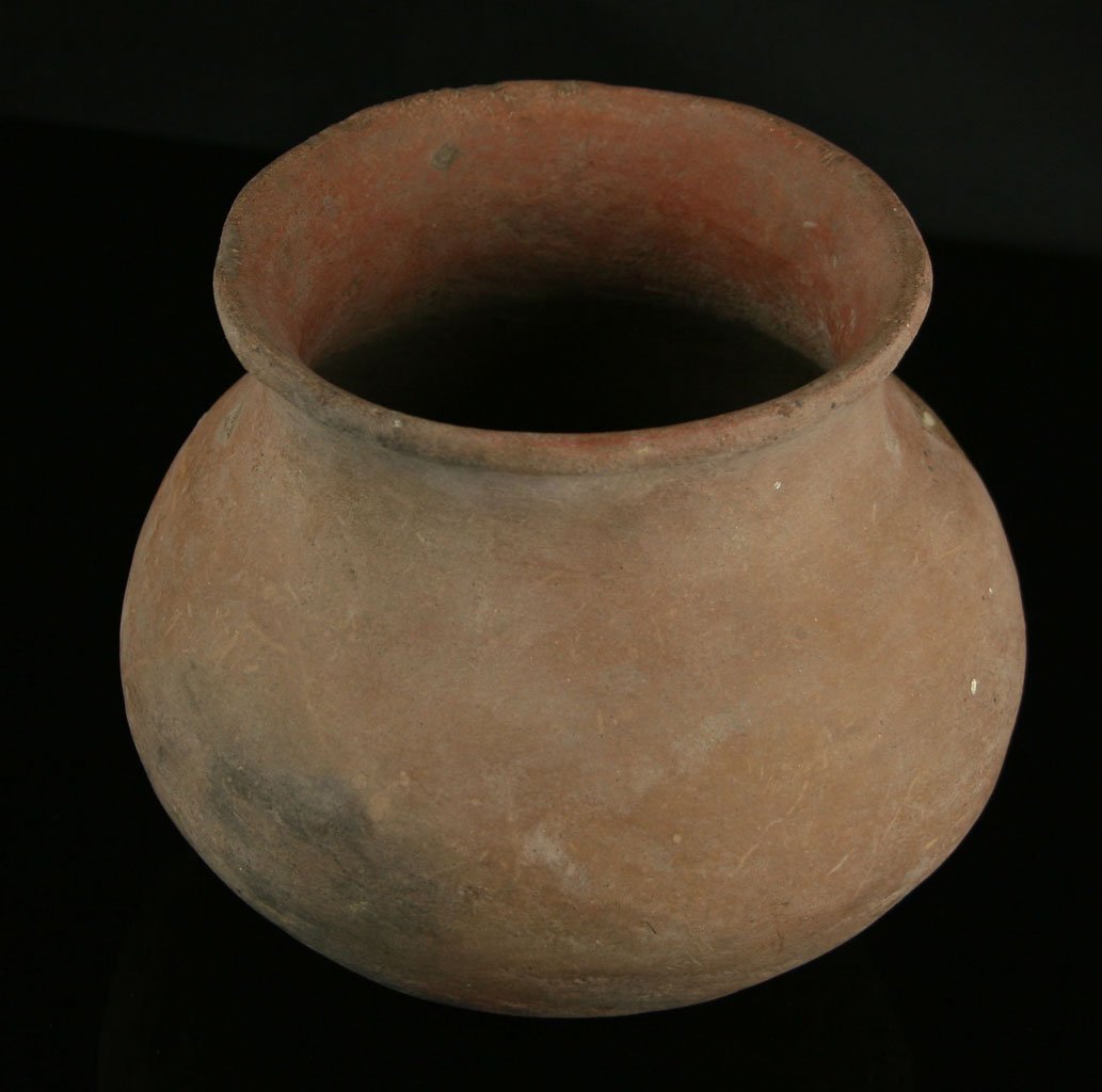6"x 5 1/4" Casas Grande Redware Pot: Nicely made example from southern New Mexico. Ex - Cowan Hood Collection.