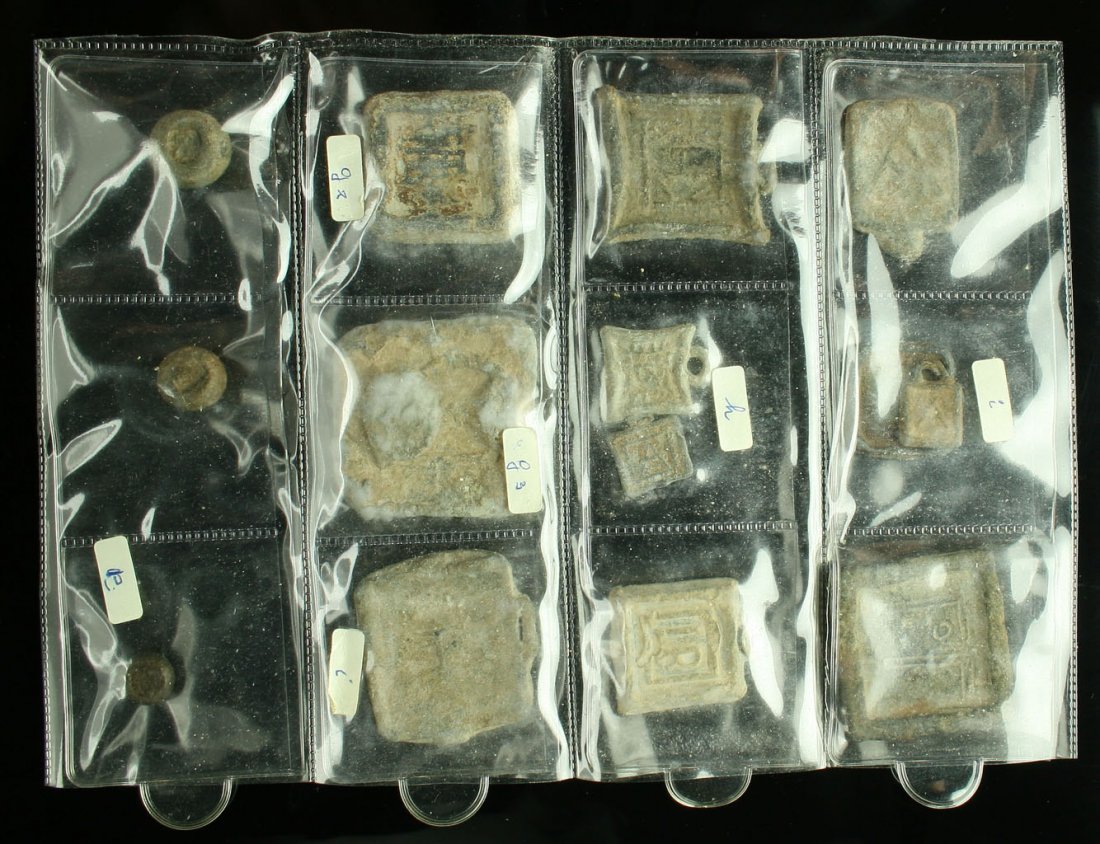 14 Apothecary Weights: Set of heavier lead apothecary weights probably into the Troy-Ounce range.