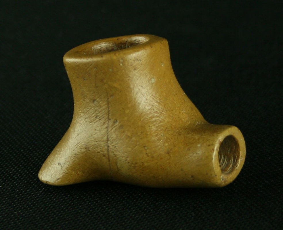 1 7/8" Ft. Ancient Pipe - Bennett COA: Made of rich brown highly polished Pipestone. Found in Ohio. Bennett COA.