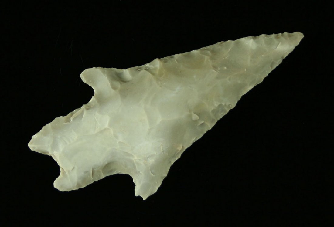 2 3/4" Texas Pedernales: Great symmetry. Edwards Plateau chert. Needle tip. Found by John Koehler in Central Texas in the 1940's & 50's.