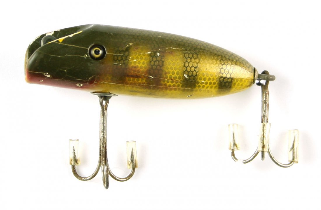 Vintage 3" Wooden Lure: Hand painted example with insiet glass eyes. No markings. Fish pattern.