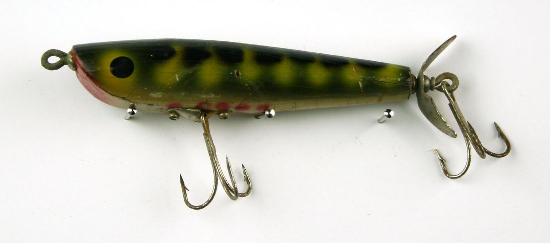 Vintage Dalton Special Lure: Nice hand painted lure.