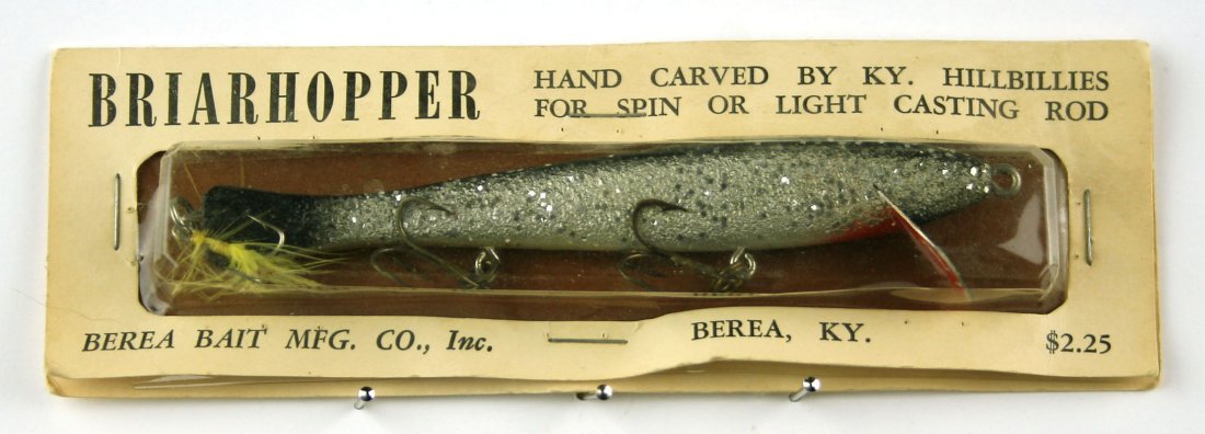 Vintage Briarhopper Lure in Orig. Packaging: 'HAND CARVED BY KY HILLBILLIES'.. Berea Bait Mfg. Co., Inc. Berea, KY. Good silver flash lure measuring 5"