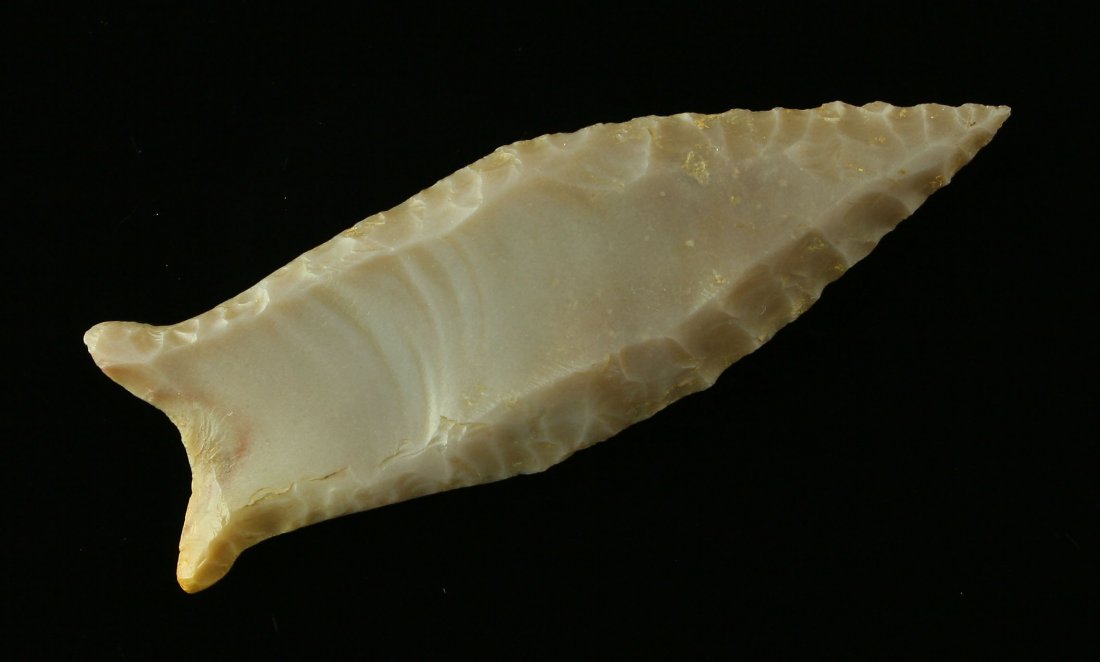 2 3/4" Carter Cave Cumberland - Jackson G-10 COA: Phenomenal example. Fluted to the tip on both sides. Highly translucent high grade Carter Cave with awesome translucency. Beautiful patination differs front to back. 'This is the one you've been waiti