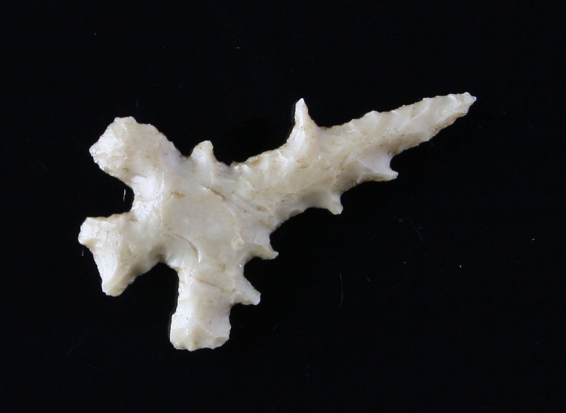 Killer 1 1/4" Steiner - Jackson G-10 COA: Awesome example made of gary/green well patinated Edwards Plateau. Tremendous barbs. Perfect form. McLennan Co., Texas.