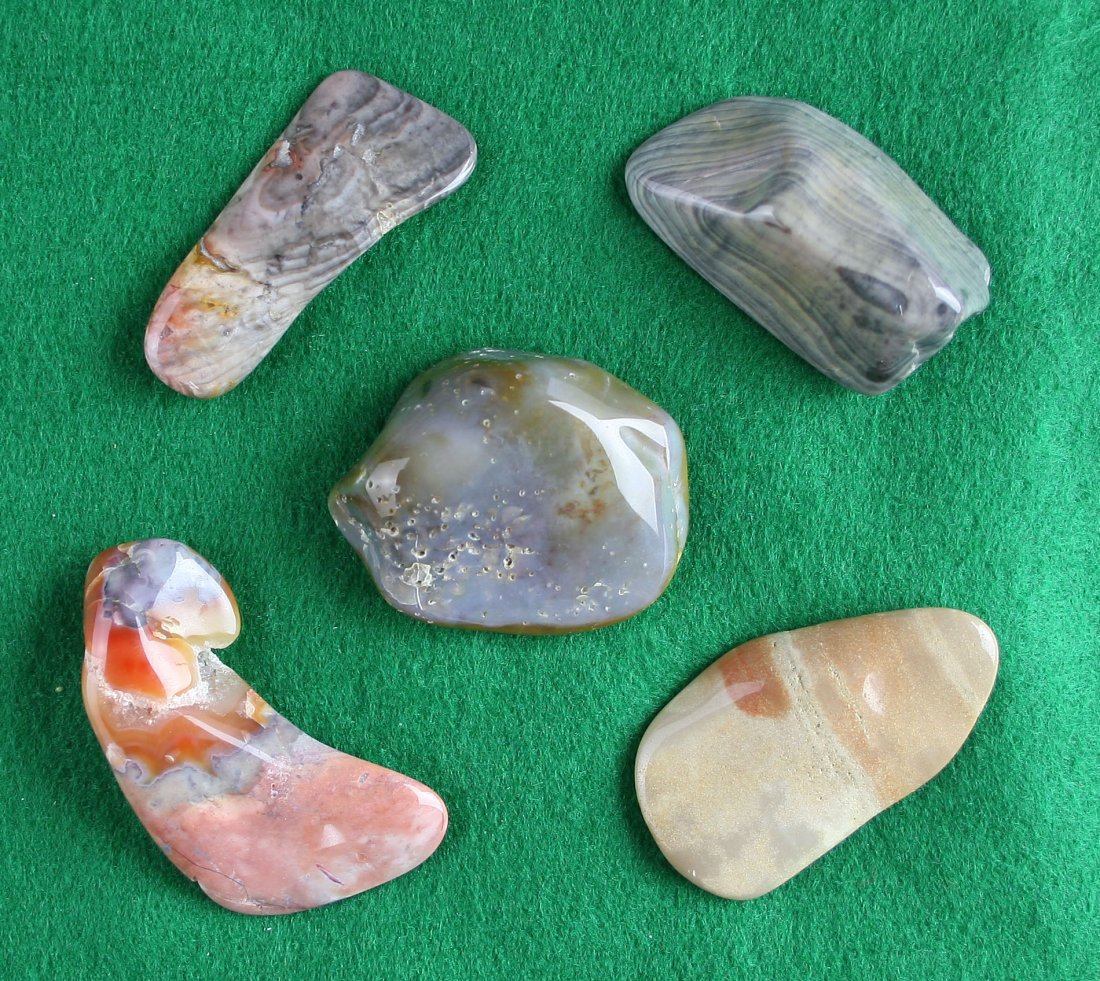 5 Lapidary polished Flint Ridge samples: Nethers, Jewel, maybe a piece of Carter Cave! All modernly tumbled to a high degree of polish.
