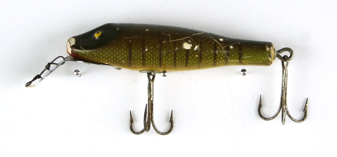 4" South Bend Kee?-Oreno Vintage Lure: Nice wooden carved lure with painted eyes.