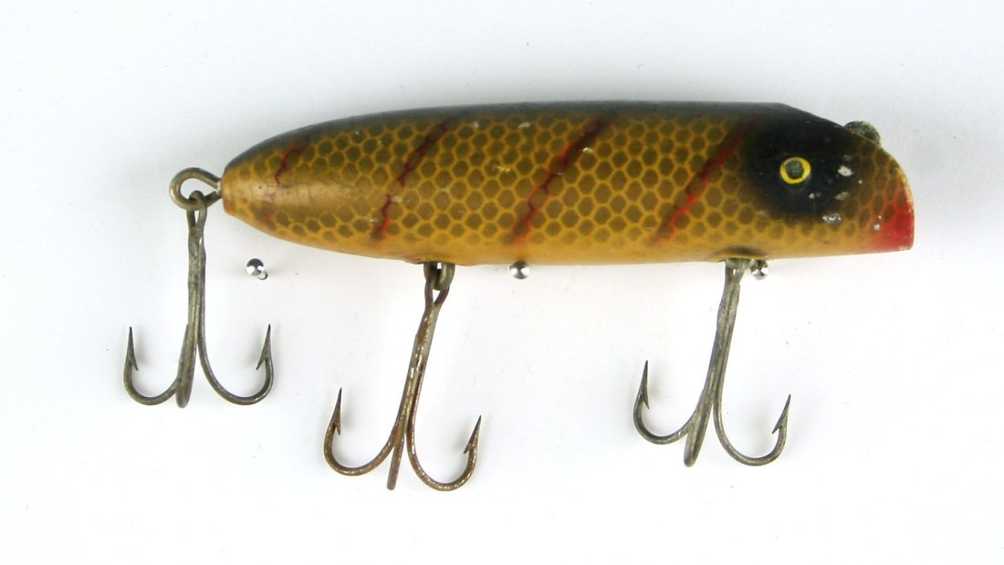 4" Vintage Bass-Oreno Lure: South Bend example in wood . Vintage.