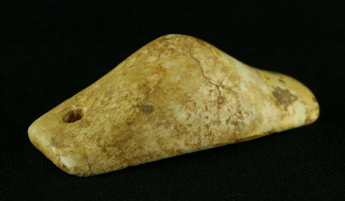 2 5/8" Drilled Boatstone - RESTORED - Davis COA: Mason Co., Kentucky example with restoration. Davis COA.