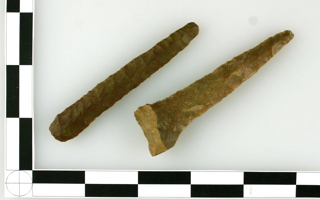 Pair of 3 1/2" Drills: Excellent selection of Carter Cave flint collected prior to 1900 by Arthur Stuart.