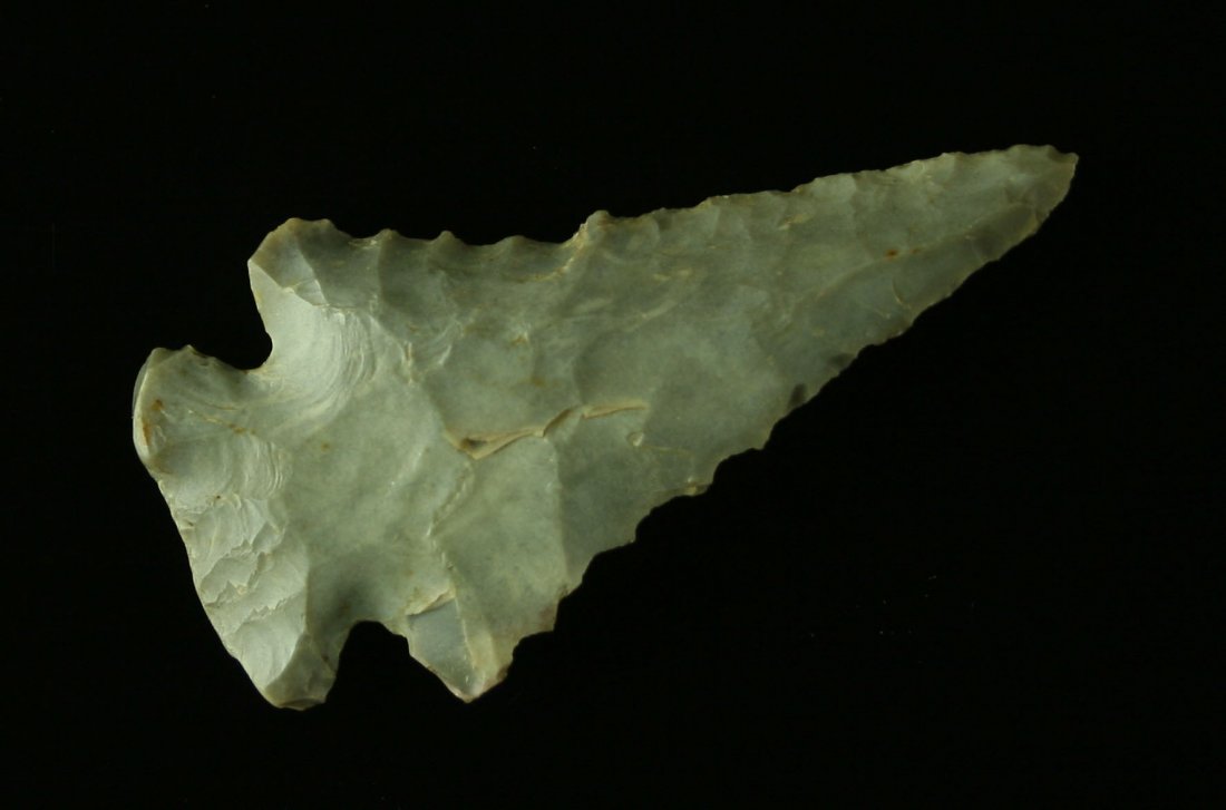 2 5/16" Clipped Wing Fractured Base Dovetail: Killer example in Carter Cave flint found by Kennth Broughton in Carter Co., Kentucky. Nice!
