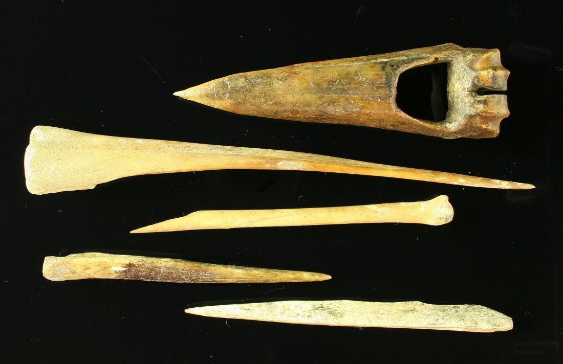 Awesome Kentucky Bone Gouge & 4 Awls (1 of 3)