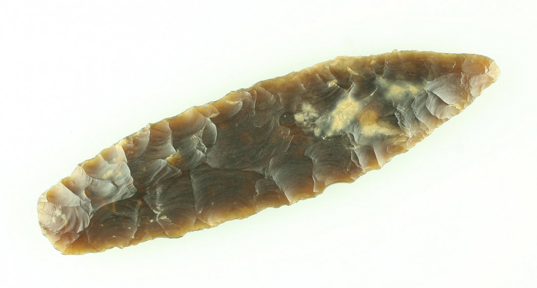 Huge 5 1/4" Knife River Agate Basin - Jackson G-9 COA: Classic highly translucent root beer colored Knife River Flint. Early 'extra large flakes' flaking style. Found in Western Minnesota. Ex- John Holbrook Collection. Jackson G-9 COA.