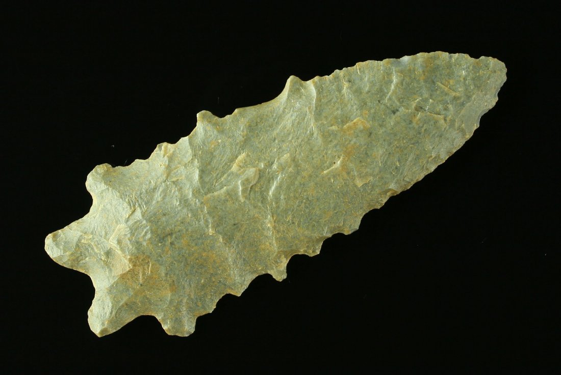 3 5/16" Kirk Serrated: Hornstone example from Western Kentucky found in the 1960's by Dale Bratcher. Killer