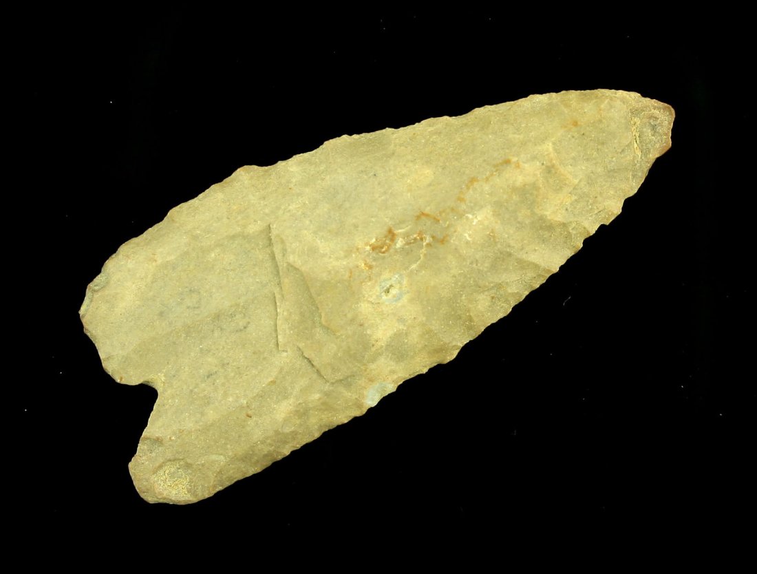 2 3/8" Clovis: Nice study example in Fort Payne found by Kenneth Broughton in Carter Co., Kentucky.